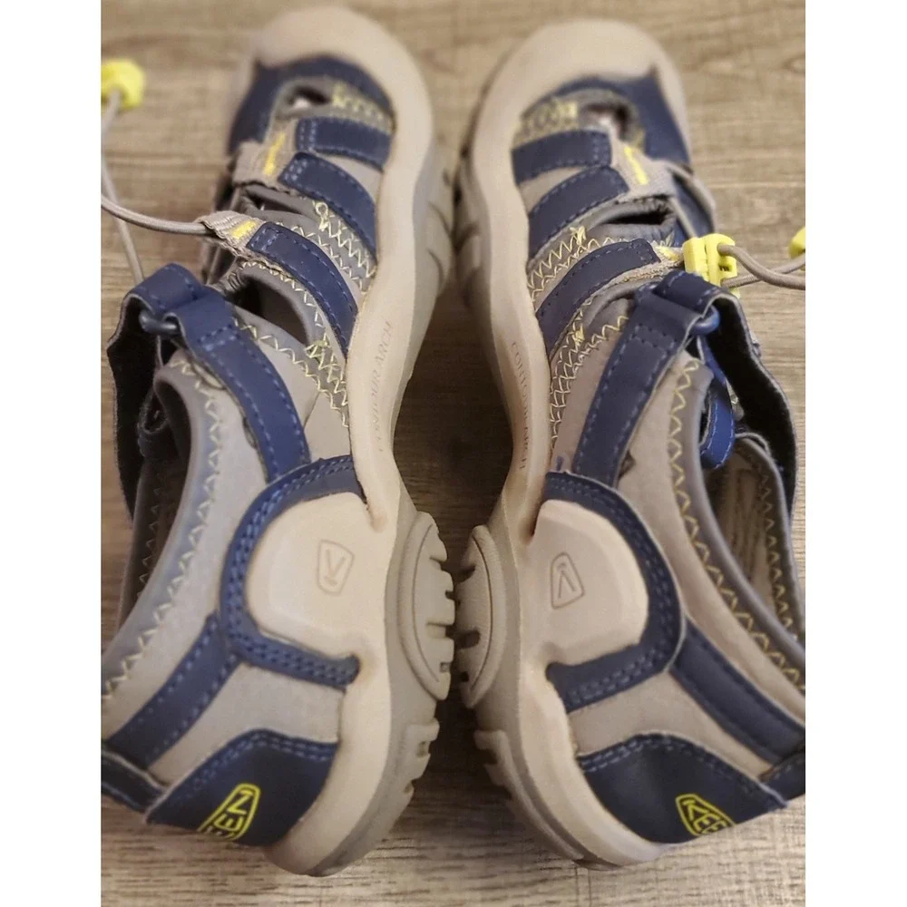 Keen Knotch Creek Hiking Water Shoes Youth Size 3 Navy Gray‎